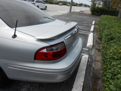 Used 2004 Mercury Sable LS Premium Sedan FWD image 4