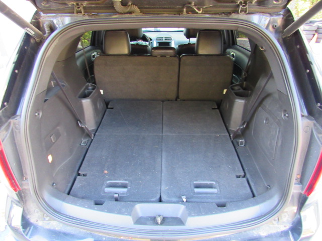 Used 2014 Ford Explorer 4WD XLT image 17