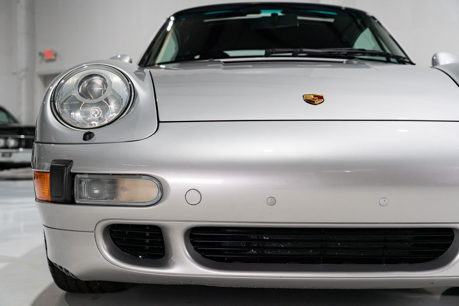 Used 1997 Porsche 911 Carrera 4S AWD/4WD image 37