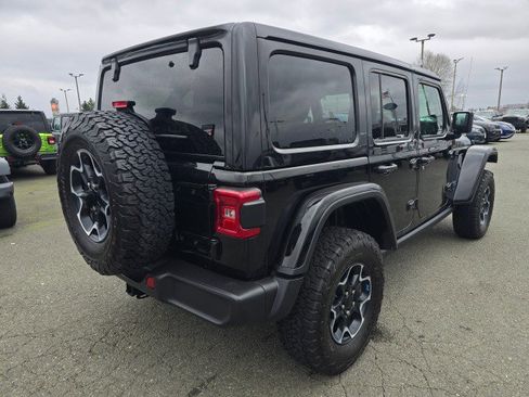 Used 2022 Jeep Wrangler Unlimited Rubicon 4xe image 3