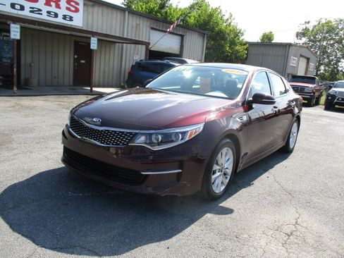 Used 2016 Kia Optima EX image 2