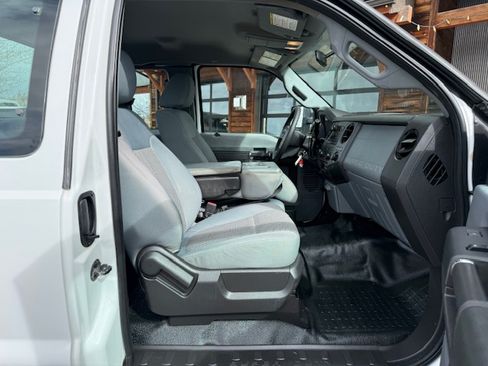 Used 2011 Ford F350 image 18