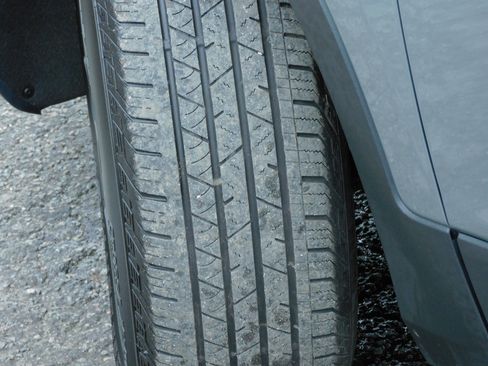 Used 2024 Chevrolet Blazer LT image 10