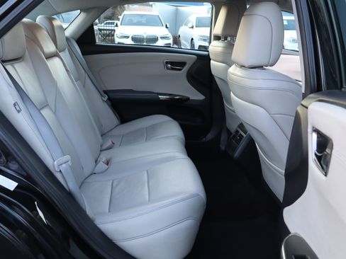 Used 2013 Toyota Avalon XLE Touring image 14