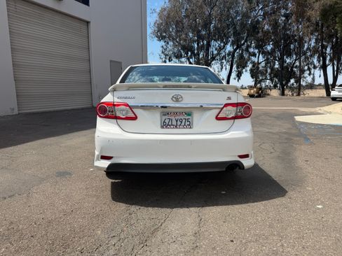 Used 2013 Toyota Corolla S FWD image 4
