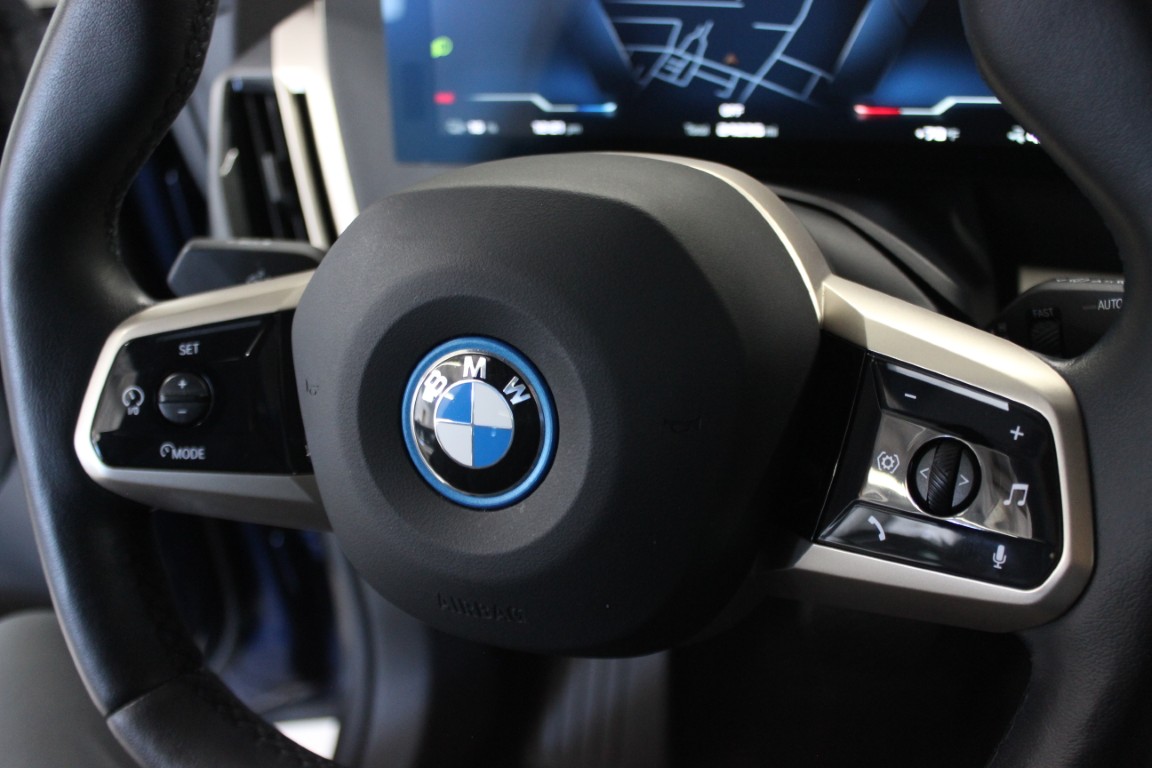Used 2024 BMW iX M60 AWD/4WD image 32