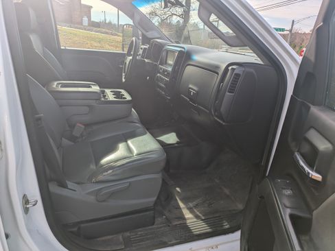 Used 2017 Chevrolet Silverado 3500 W/T image 7