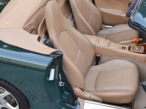 Used 2001 MAZDA MX-5 Miata Special Edition image 34