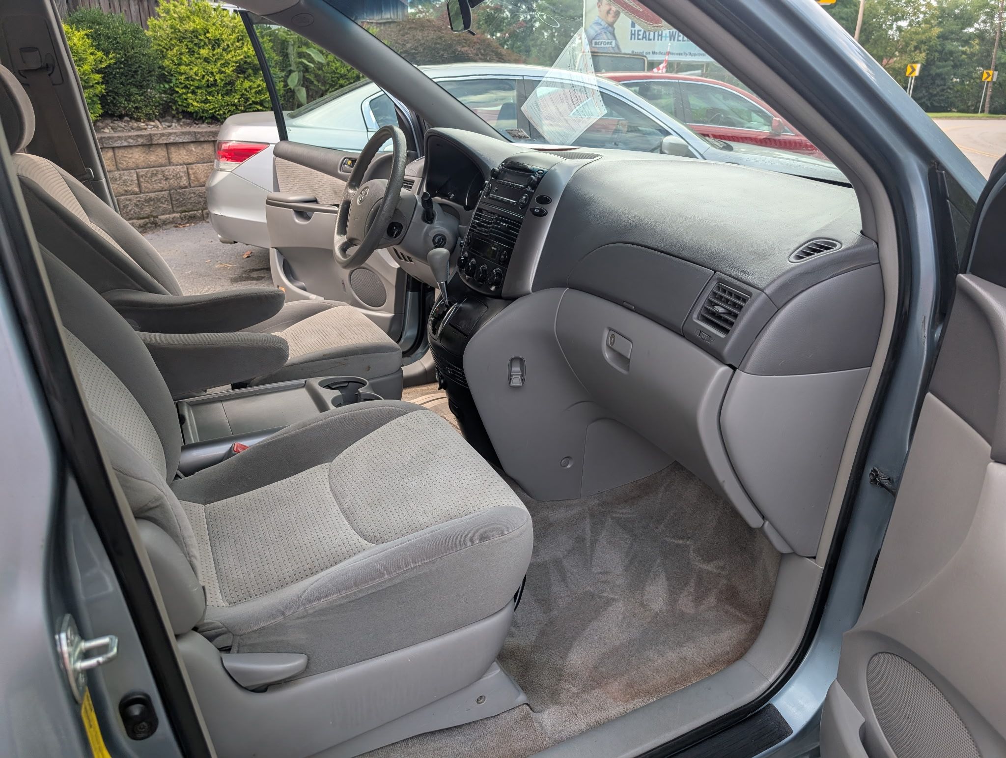 Used 2008 Toyota Sienna LE FWD image 16