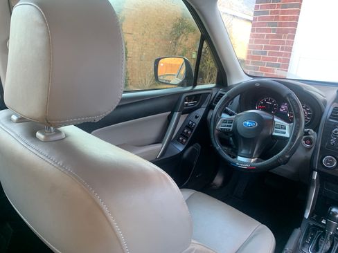 Used 2015 Subaru Forester 2.5i Touring image 14