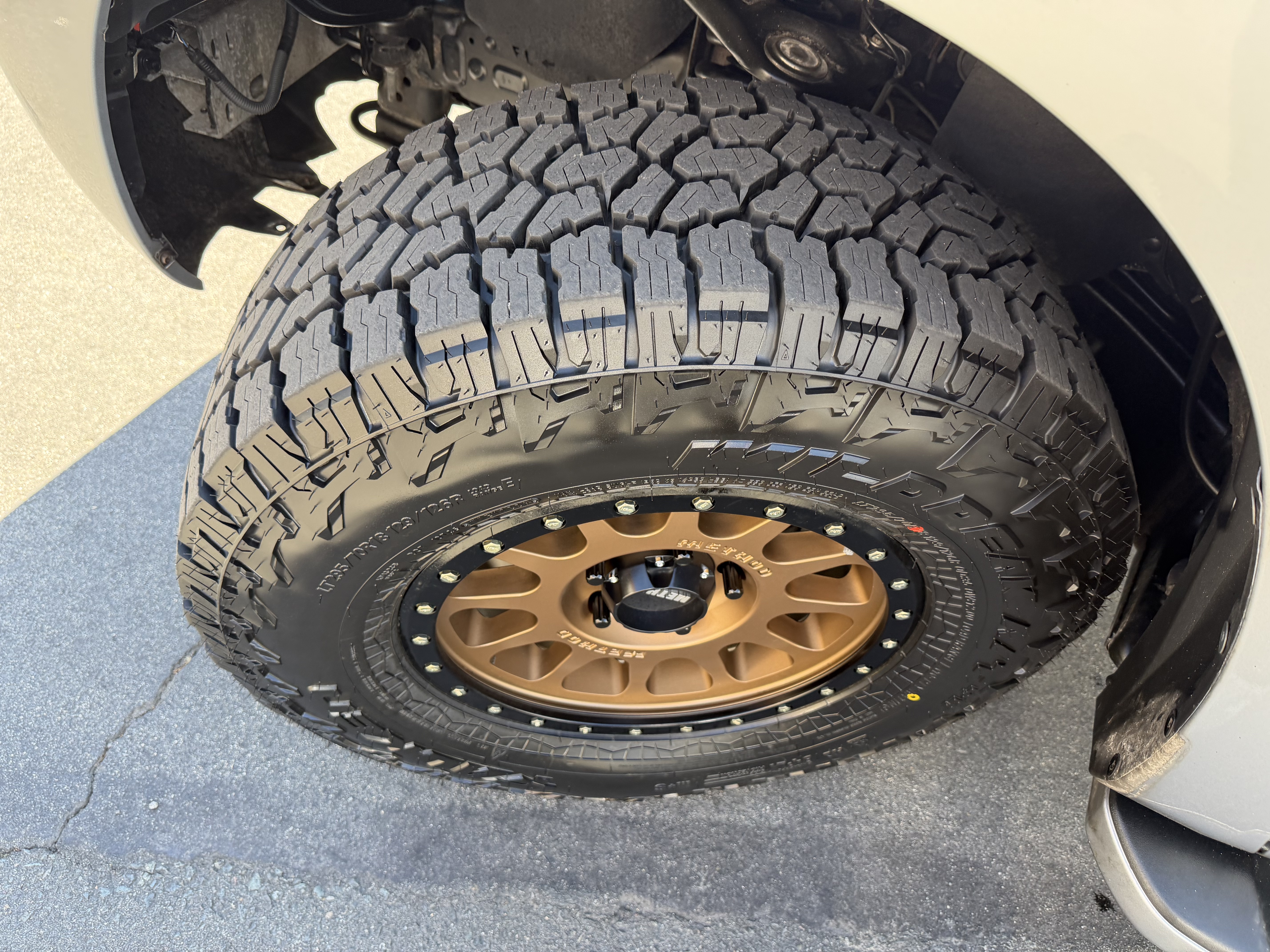 Used 2011 Toyota Sequoia Limited AWD/4WD image 18