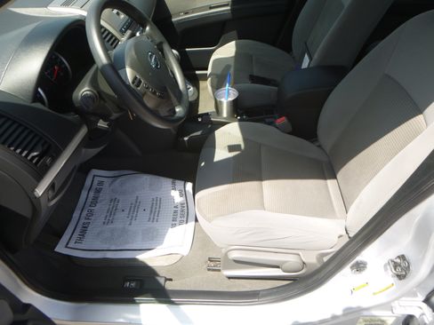 Used 2011 Nissan Sentra S Sedan 4D FWD image 13