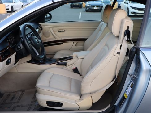 Used 2010 BMW 328i image 12