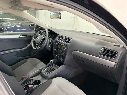 Used 2017 Volkswagen Jetta S Sedan FWD image 16