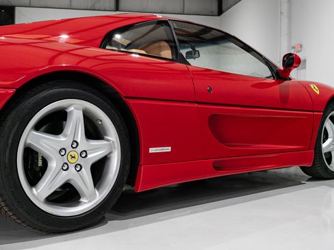 Used 1997 Ferrari F355 Berlinetta image 24