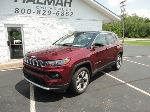 Used 2022 Jeep Compass Limited image 10