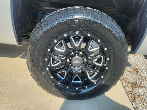 Used 2013 Chevrolet Silverado 1500 4x4 Crew Cab LT image 13