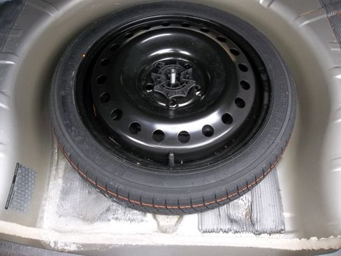 Used 2016 Chevrolet Malibu Limited LTZ image 16