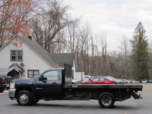 Used 2012 Chevrolet Silverado 3500 W/T image 5