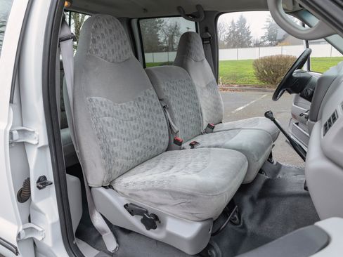 Used 1999 Ford F350 XLT image 99