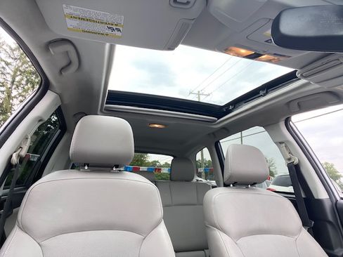 Used 2016 Subaru Forester 2.5i Limited AWD/4WD image 14