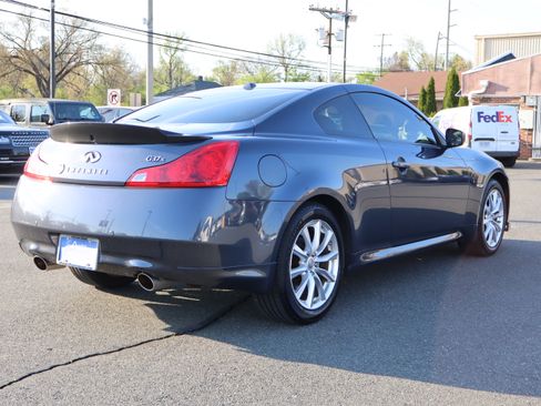 Used 2013 INFINITI G37 image 8