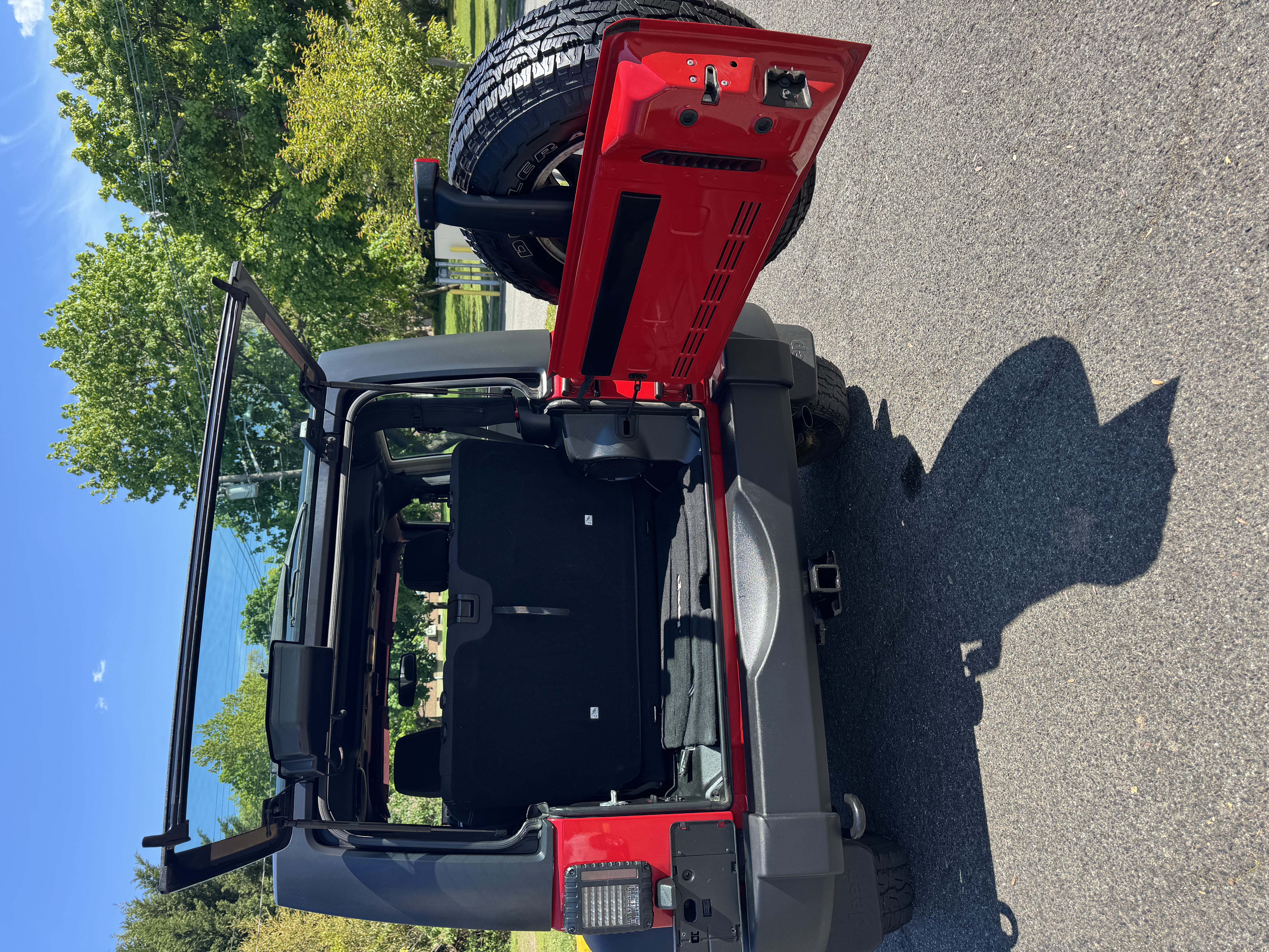 Used 2014 Jeep Wrangler 4WD Rubicon image 15