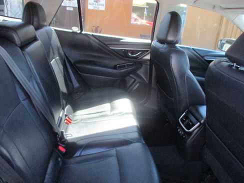 Used 2020 Subaru Outback Limited Wagon AWD/4WD image 16