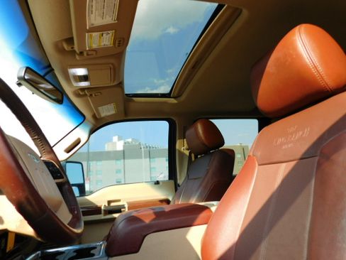 Used 2012 Ford F250 4x4 Crew Cab Super Duty image 8