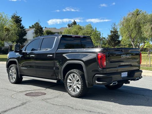 Used 2022 GMC Sierra 1500 Limited Denali image 3