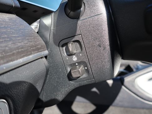 Used 2020 Mercedes-Benz GLE 350 image 30