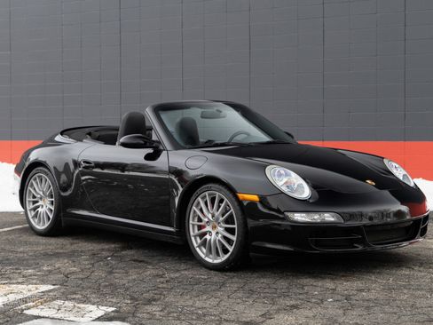 Used 2008 Porsche 911 Carrera 4S image 1