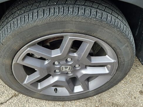 Used 2023 Honda Passport EX-L image 28