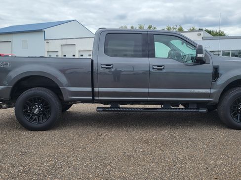 Used 2020 Ford F250 Lariat image 7