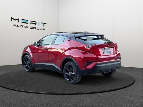 Used 2022 Toyota C-HR Nightshade image 7