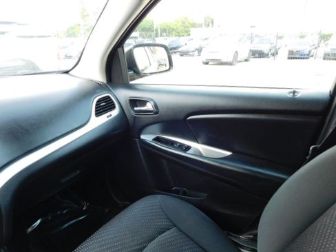 Used 2017 Dodge Journey Crossroad image 20