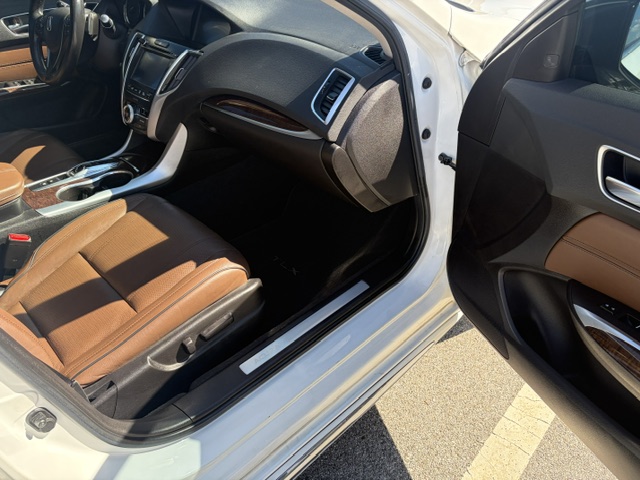 Used 2019 Acura TLX V6 w/ Technology Package FWD image 7