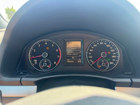 Used 2012 Volkswagen Eos Komfort FWD image 18