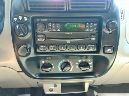 Used 2000 Ford Ranger 4x4 SuperCab XLT image 54