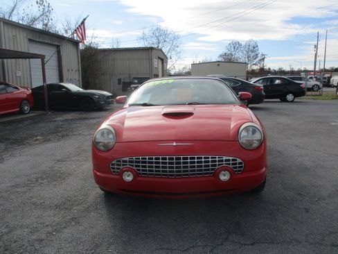 Used 2004 Ford Thunderbird LX image 3