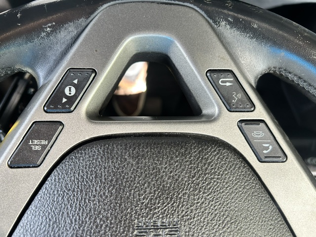 Used 2011 Acura MDX w/ Technology Package AWD/4WD image 10