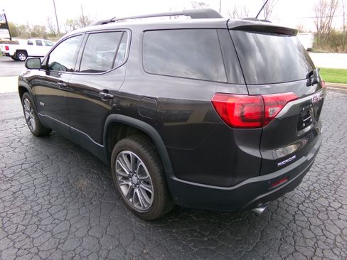 Used 2017 GMC Acadia All Terrain image 3