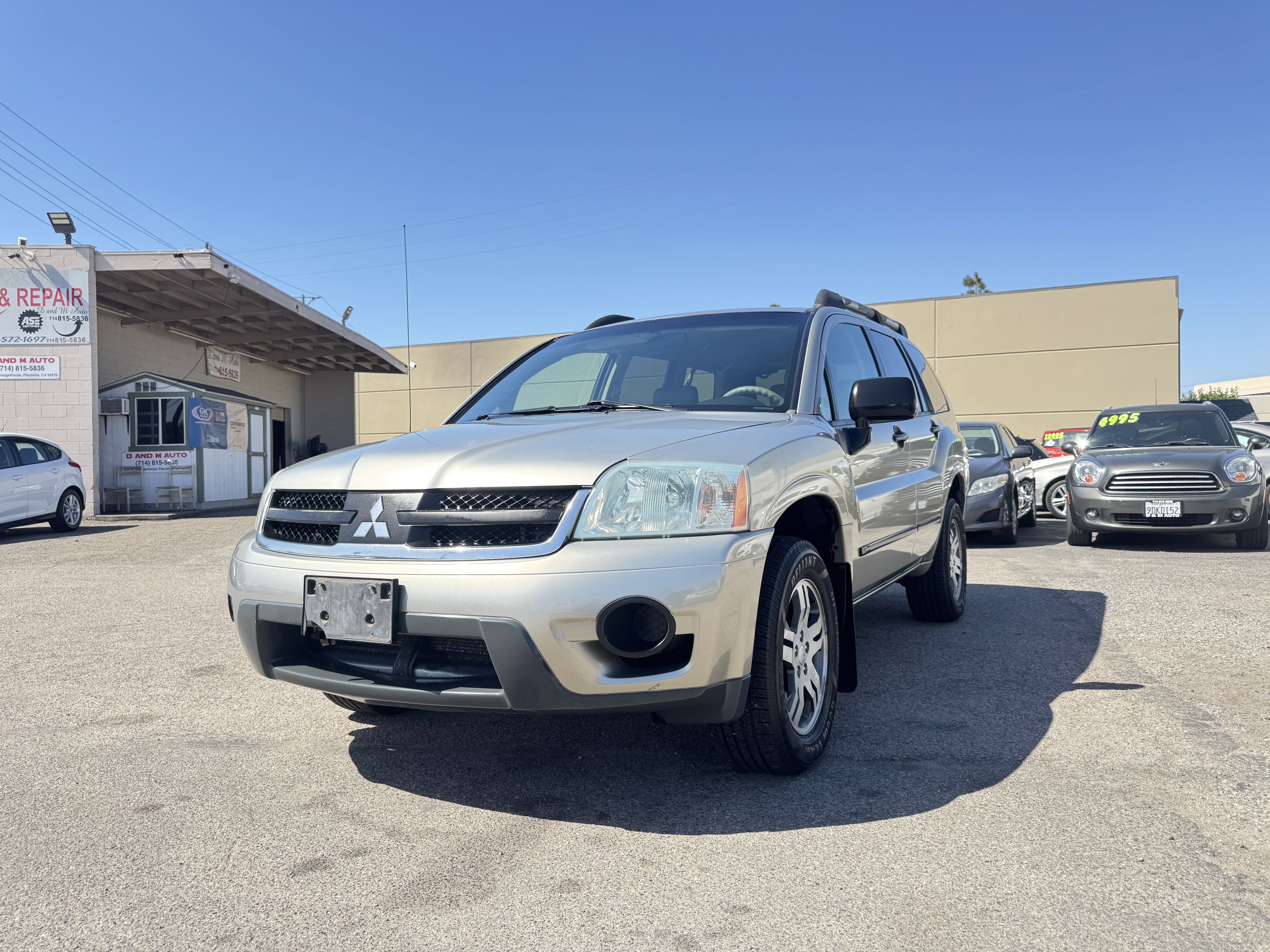 Used 2006 Mitsubishi Endeavor AWD LS image 2