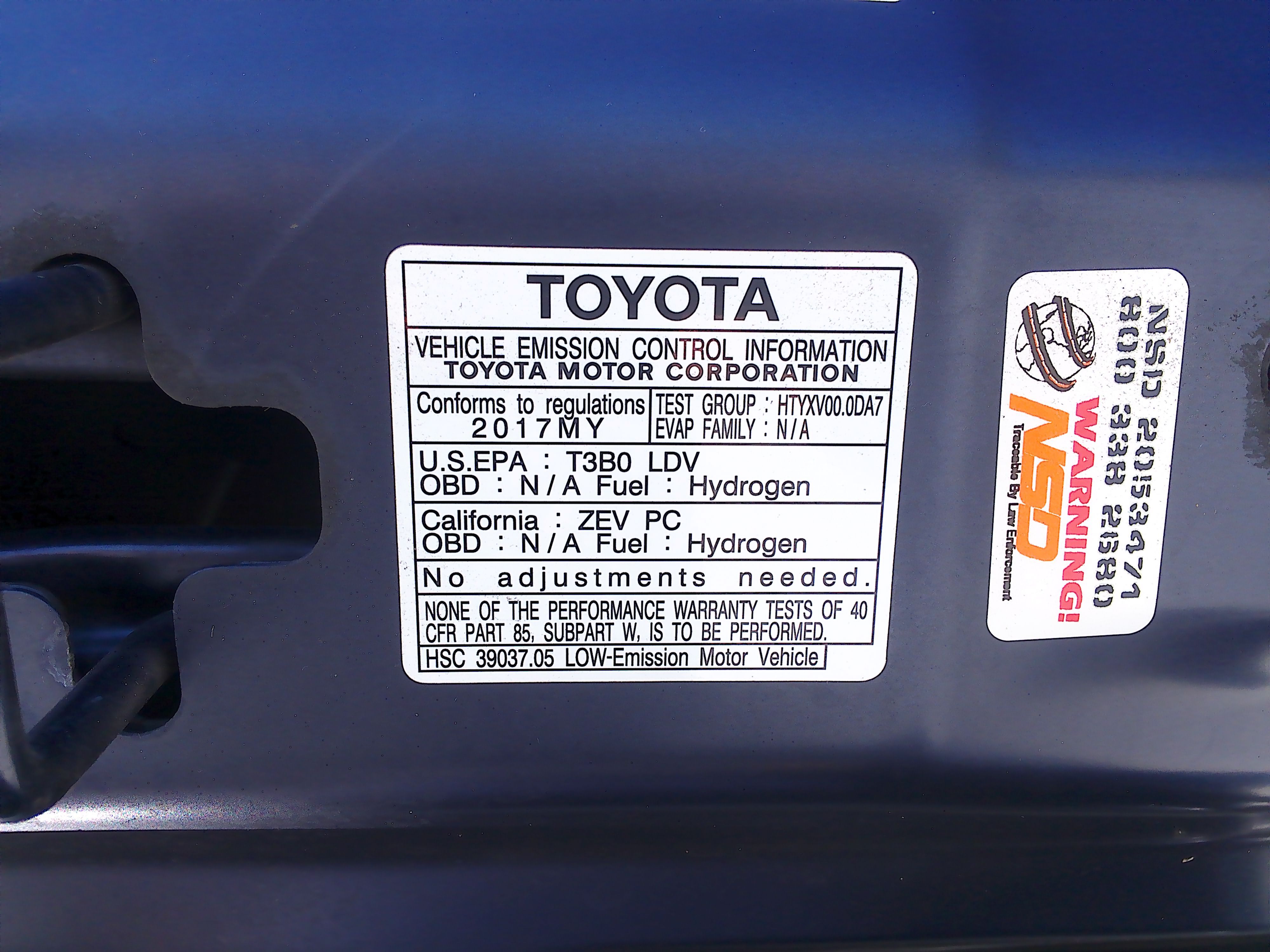 Used 2017 Toyota Mirai FWD image 40