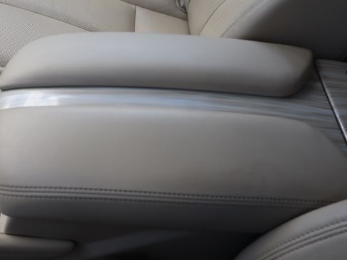 Used 2018 Nissan Murano AWD Platinum image 33