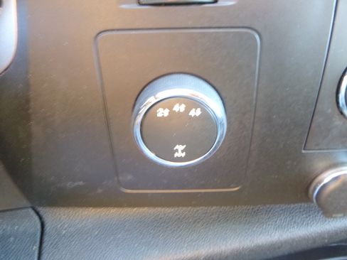 Used 2014 Chevrolet Silverado 2500 LT image 20