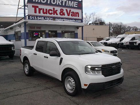 Used 2022 Ford Maverick XL image 1