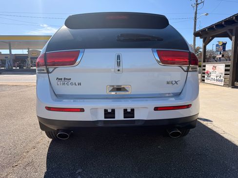 Used 2013 Lincoln MKX image 5