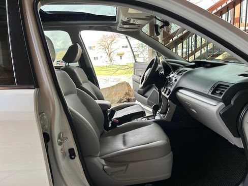 Used 2015 Subaru Forester 2.5i Limited image 12