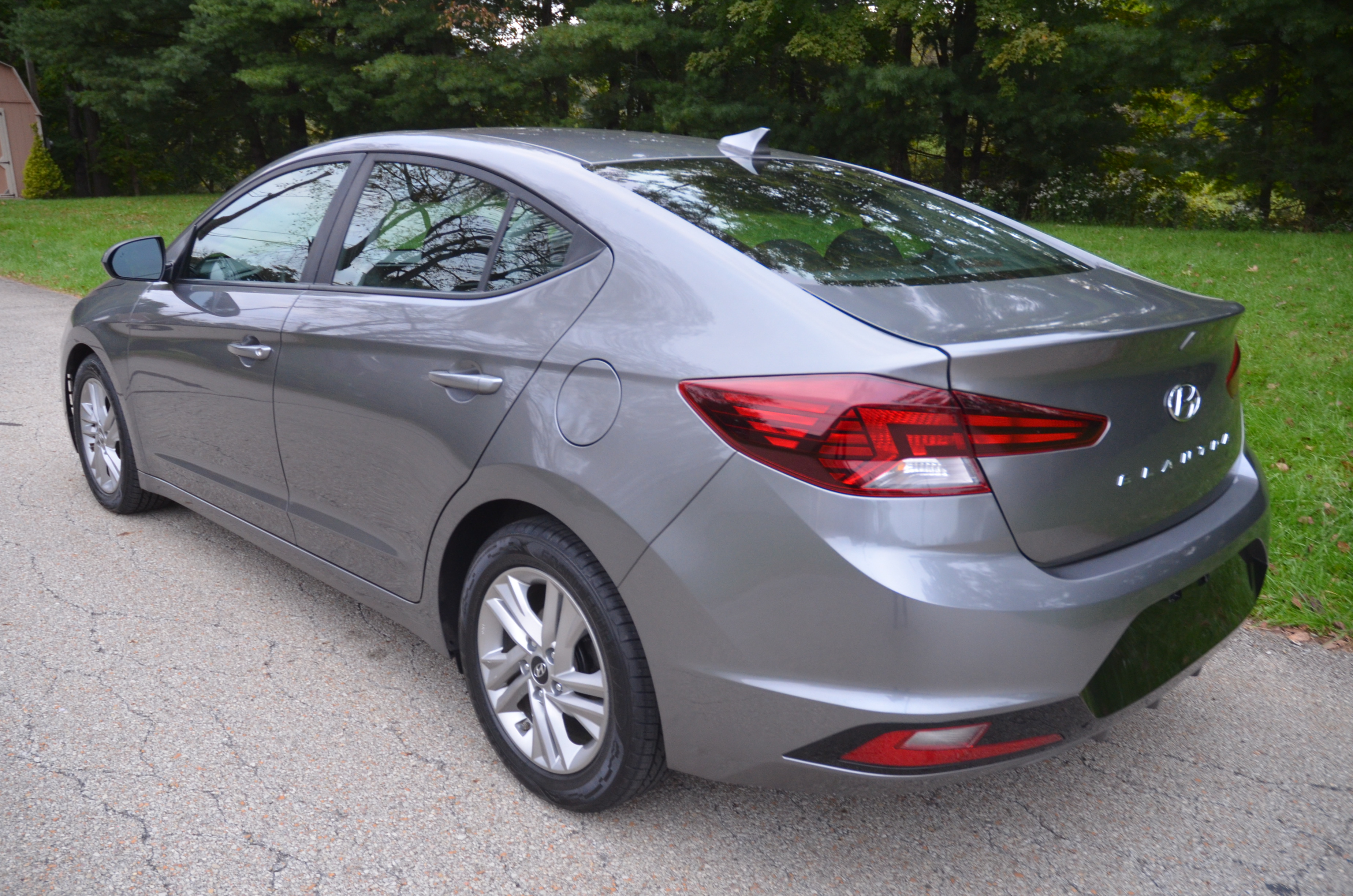 Used 2020 Hyundai Elantra SEL FWD image 3